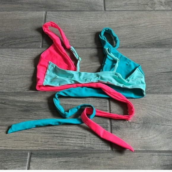 Colorblock Bikini Set - Picture 3 of 5